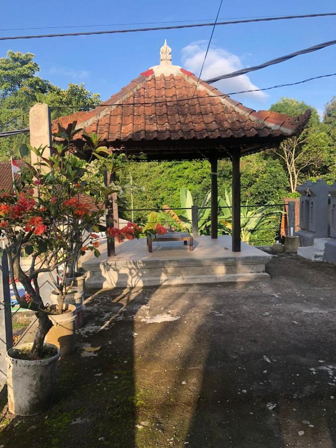 Buana Asti Homestay Selemadeg Exterior foto