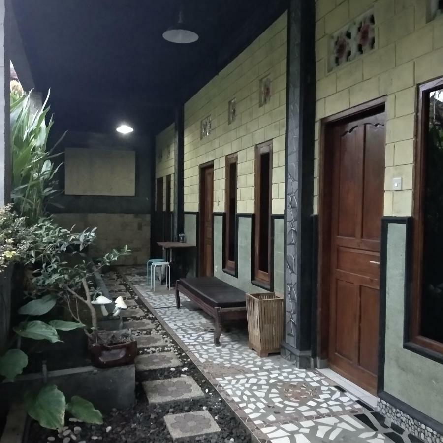 Buana Asti Homestay Selemadeg Exterior foto